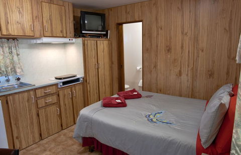 Moonta Bay Road Cabins And Cottages - Australia Shopping 5