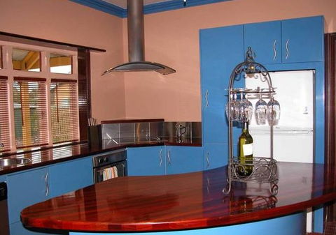 Rivergum Cottage - Accommodation Australia 4