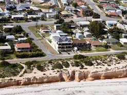 The Lighthouse Accommodation - Accommodation Australia 2