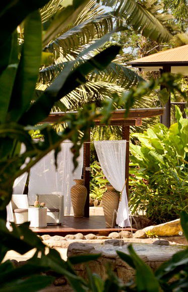 Misty Mountains Tropical Rainforest Romantic Retreat - Accommodation Australia 4