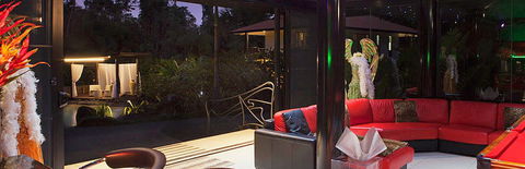 Misty Mountains Tropical Rainforest Romantic Retreat - Accommodation Australia 8