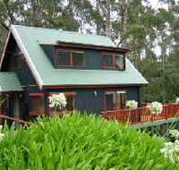 Tree Tops Cascades - Accommodation Australia