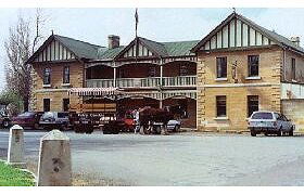 Man-O-Ross Hotel - Accommodation Australia 0