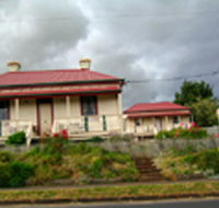 Tier View Twin Cottages - Local Tourism