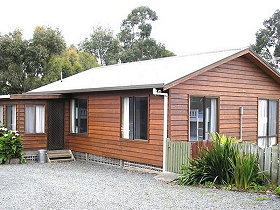 Eggs And Bacon Bay TAS Accommodation Australia