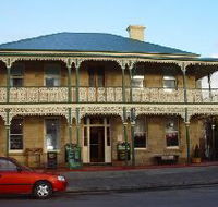 Richmond Arms Hotel - The - Local Tourism