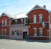 Mackey's Royal Hotel - Local Tourism