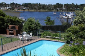 Leisure Inn Waterfront Lodge - Accommodation Australia 0
