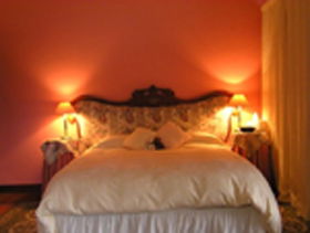 Cow 'n' Calf Art Gallery Unit - Accommodation Australia 0