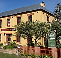 Schouten House - Local Tourism