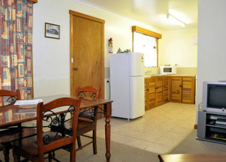 Marsden Court - Local Tourism 3