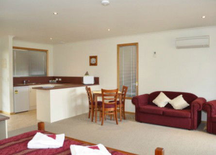 Marsden Court - Local Tourism 4