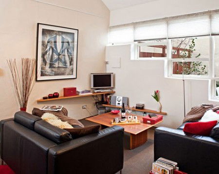 TWOFOURTWO Boutique Apartments - Accommodation Australia 3