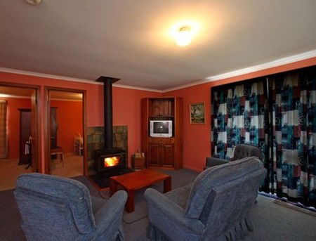 Pol And Pen Holiday Cottages - Accommodation Australia 3