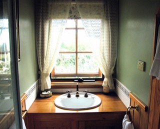 Conmel Cottage - Accommodation Australia 5