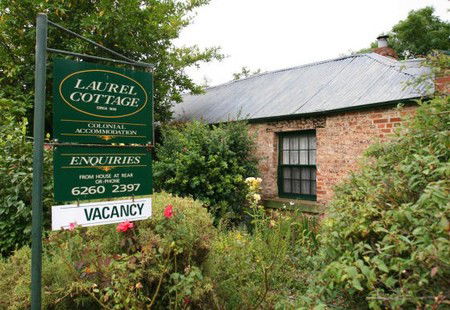 Laurel Cottage - Australia Shopping 1