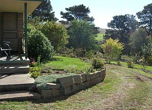 Arcadia Holiday House - Australia Shopping 4