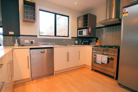Oakley Place Townhouse - Tasmanian Short Stays - Accommodation Australia 3