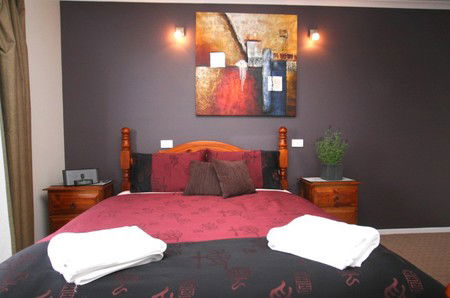 Oakley Place Townhouse - Tasmanian Short Stays - Accommodation Australia 4