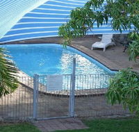 Ashs Holiday Units and Cafe - Local Tourism