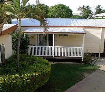 Ashs Holiday Units And Cafe - Accommodation Australia 1