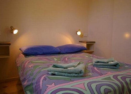 Ashs Holiday Units And Cafe - Accommodation Australia 2