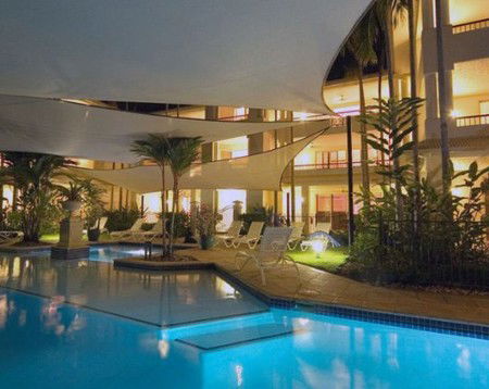Mandalay Luxury Beachfront Apartments - Australia Shopping 2