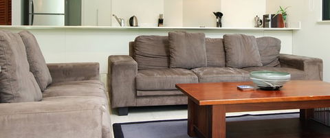 Cairns Beachfront Apartment - Local Tourism 2