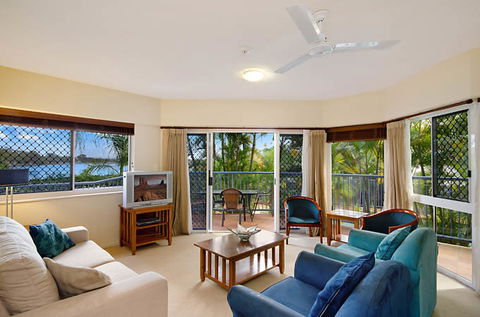 Reflections Holiday Apartments - Local Tourism 5