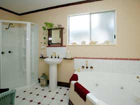 The Left Bank - Kilkivan - Local Tourism 0