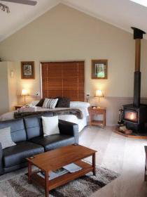 Maleny Luxury Cottages - Accommodation Australia 0
