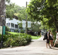 Halse Lodge Backpackers Hostel YHA