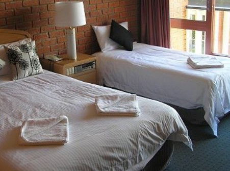 Comfort Inn Mainlead - Accommodation Australia 2