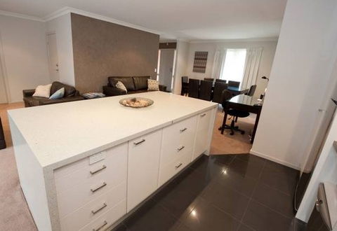 Executive Townhouse, Ballarat - Accommodation Australia 3