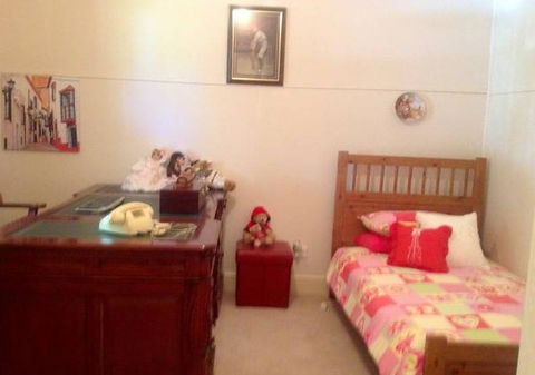 Newington House - Accommodation Australia 3