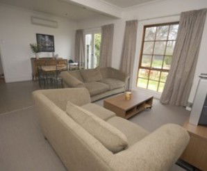 Bowden Cottage - Accommodation Australia 3