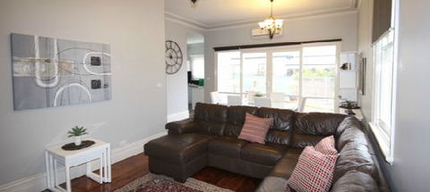 Accommodation On Lyons - Accommodation Australia 4