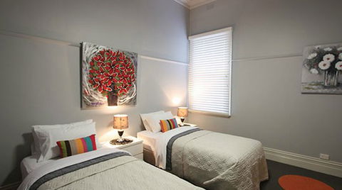 Accommodation On Lyons - Accommodation Australia 6
