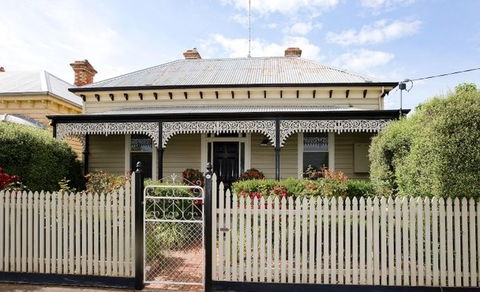 Evandale - Accommodation Australia 0