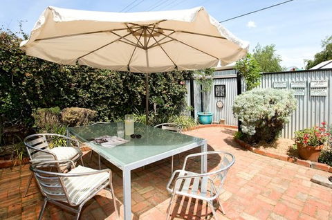 Evandale - Accommodation Australia 1