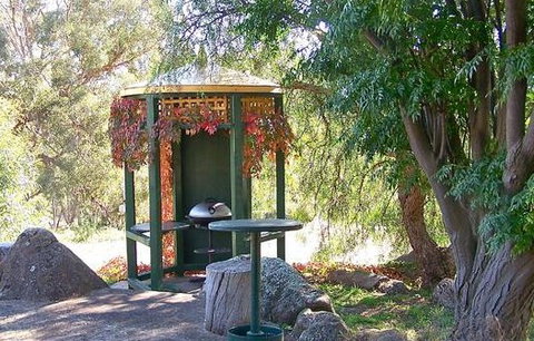 Nuggetty Cottage - Local Tourism 0