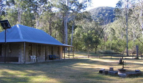 Bakers Flat Cottages - Local Tourism 5