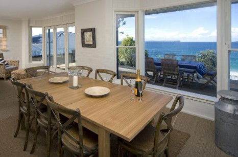 Absolute Waterfront At Hyams Beach - Elandra - Local Tourism 5