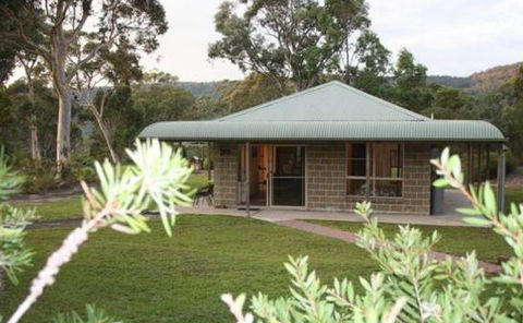 Banksia Park Cottages - Accommodation Australia 2