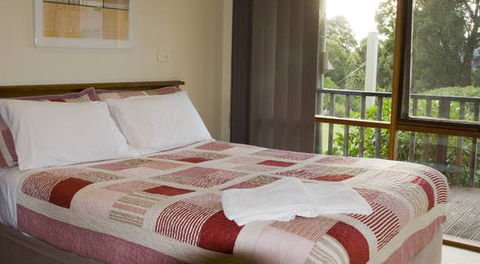 Banksia Park Cottages - Accommodation Australia 3