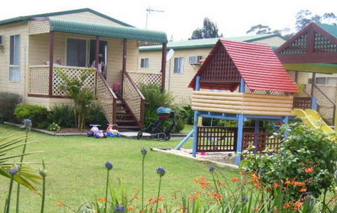 Alonga Cottages - Bed n Breakfasts 4