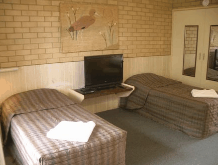 Iluka Motel - Local Tourism 0