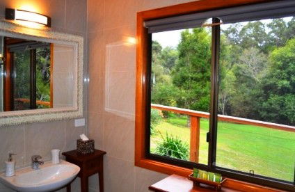 A Waterfall Hideout-Rainforest Cabin For Couples - Local Tourism 1