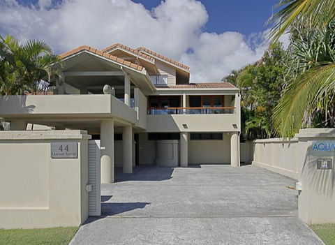 Aqua On Byron Villa B - Local Tourism 4