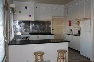 Apartment 1 On Oxide - Local Tourism 1